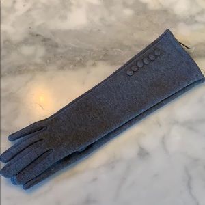 Gray 2 Chic gloves w/ tech finger